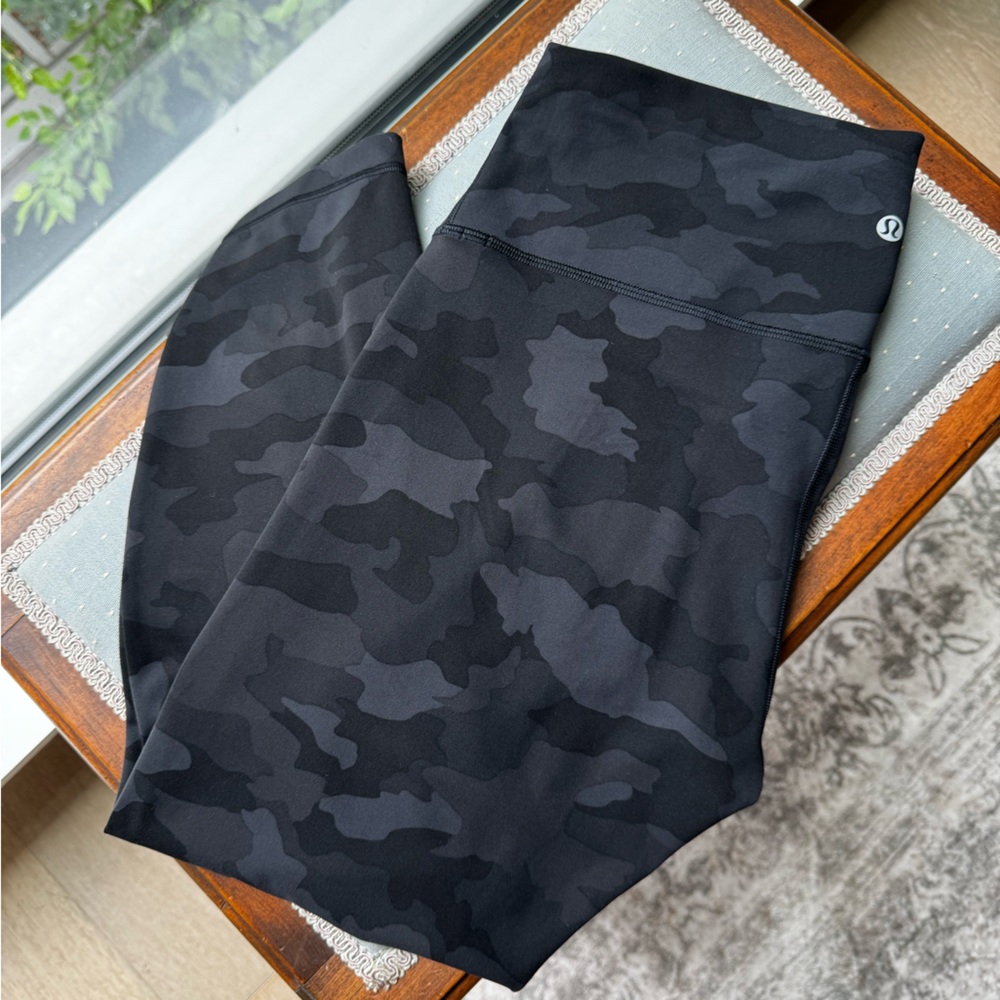 Lululemon Camo Wunder Train High-Rise Crop 23”